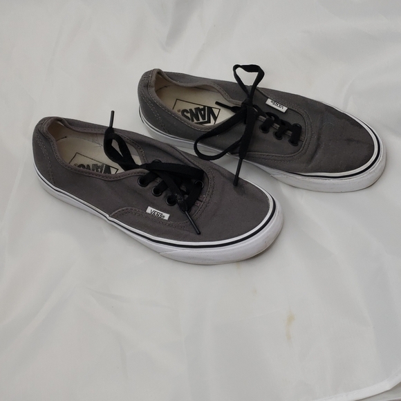 Vans Gray Shoes in Mens 5 or Women's 6.5 - Picture 2 of 5